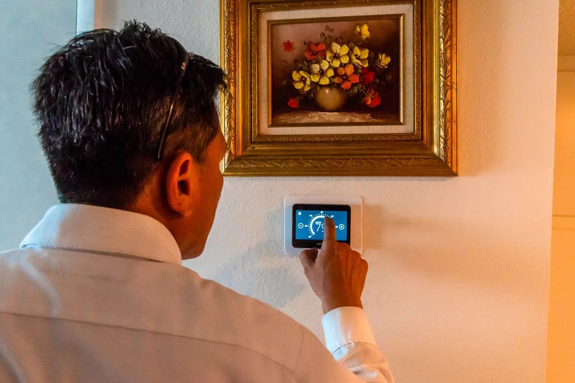 Benefits of an Automated Thermostat - HVAC article from The Cooling Company